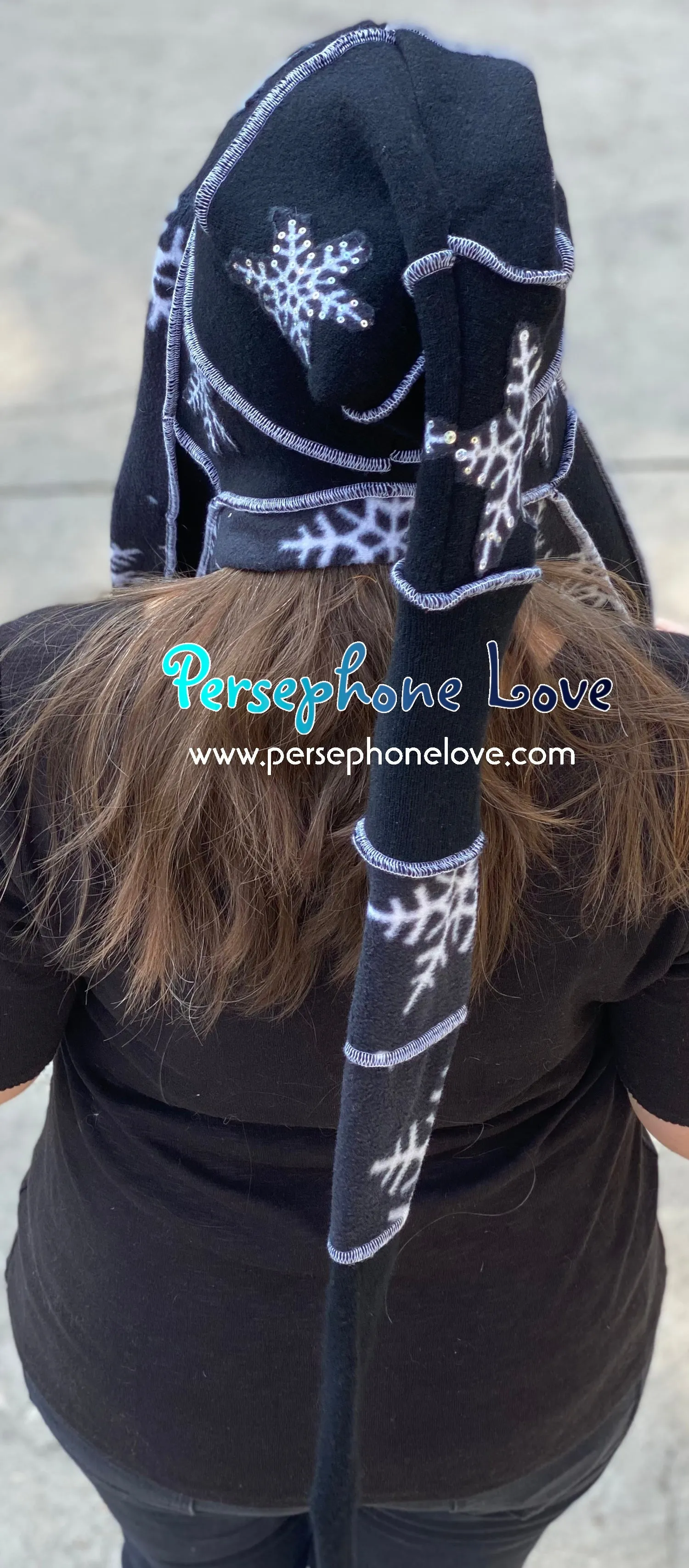 Katwise inspired black white snowflake felted 100% cashmere/fleece sequin recycled sweater elf hat-1439