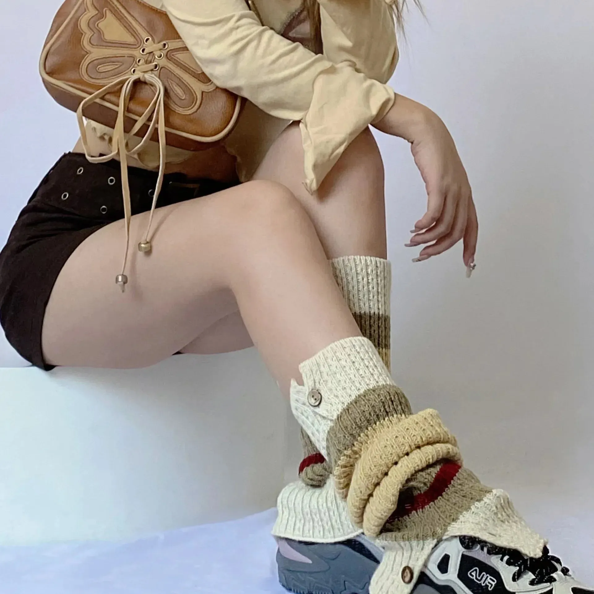 Sohiwoo New Retro Leg Warmers Winter Button Opening American Y2K Harajuku Hot Girl Japanese Contrast Color Pile Knitted Wool Long Socks